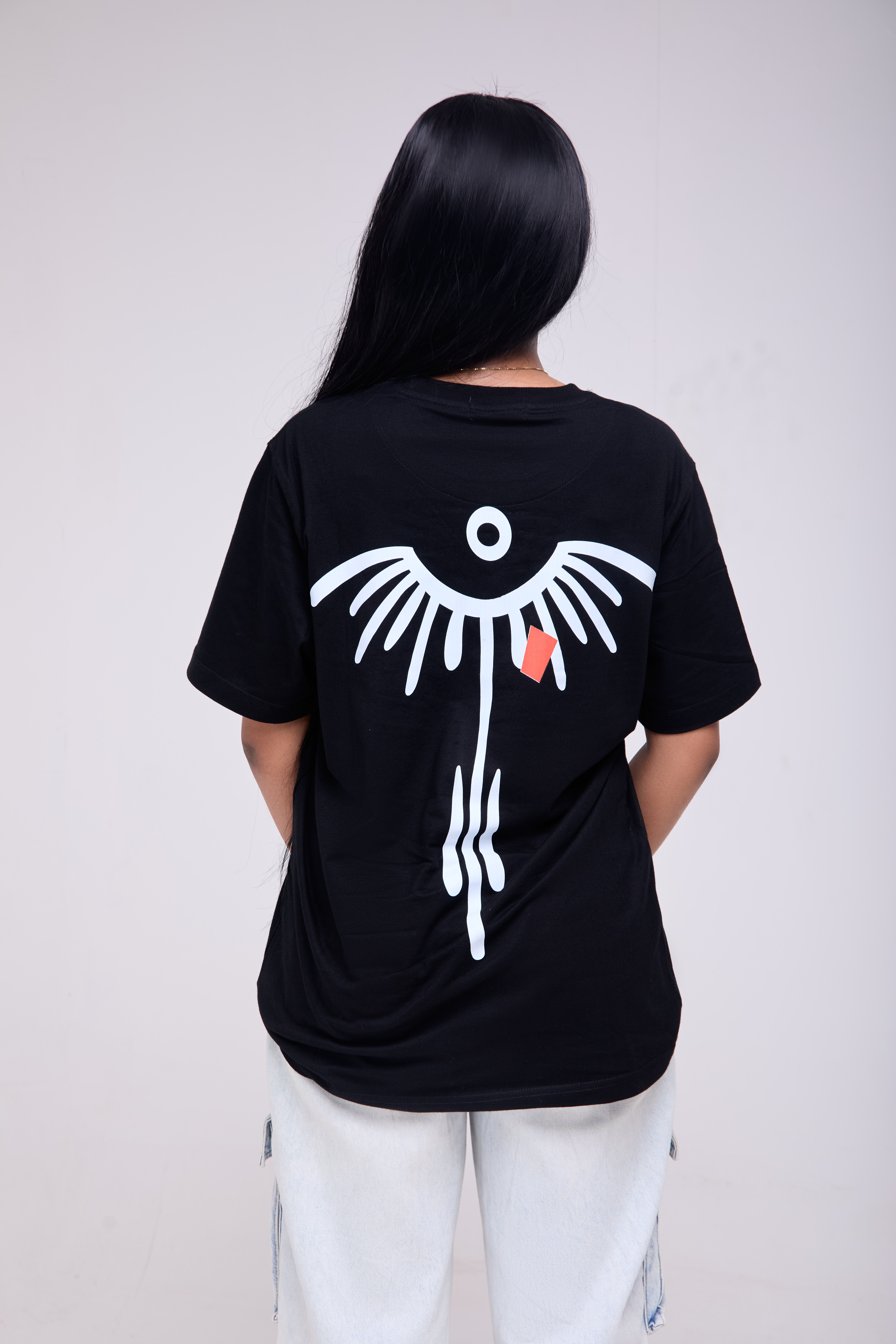 FELINE FACE BLACK TEE